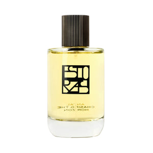 Estoras - Antal Parfumflakon mit minimalistischer Schrift auf klarem Glas und schwarzem Rillenverschluss vor weißem Hintergrund