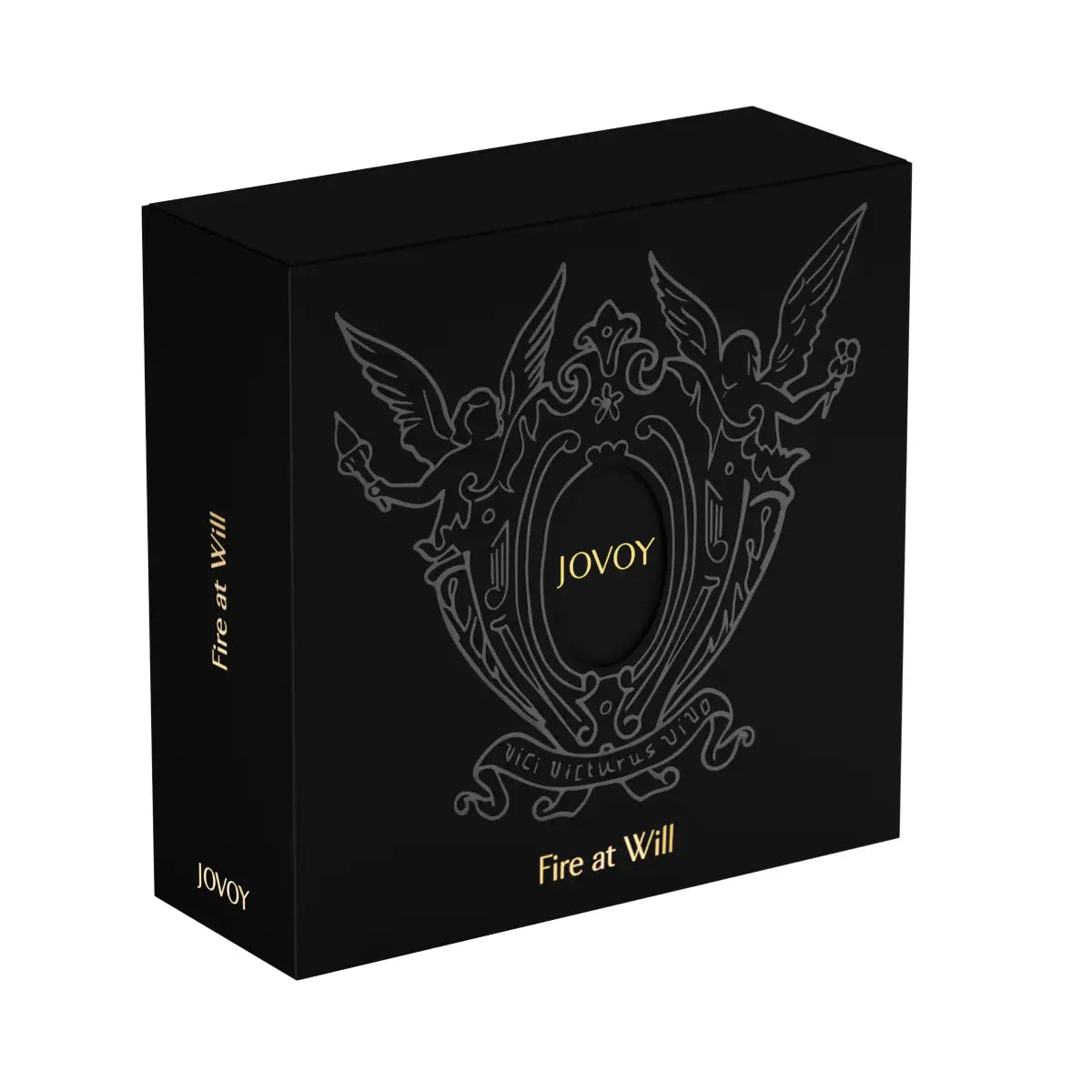 Jovoy - Fire at Will Verpackung in elegantem Schwarz mit goldenem Schriftzug und kunstvollem Emblem auf der Vorderseite