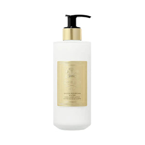 Creed - Silver Mountain Water - Hand & Body Lotion mit goldfarbenem Etikett und schwarzer Pumpe für leichte, pflegende Anwendung