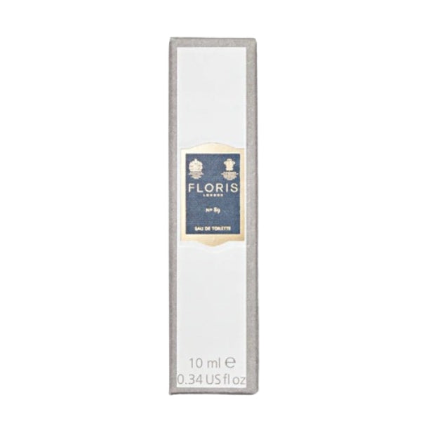 Floris - No. 89 elegante weiße Verpackung mit dunkelblauem Label und goldfarbenem Rahmen auf weißem Hintergrund