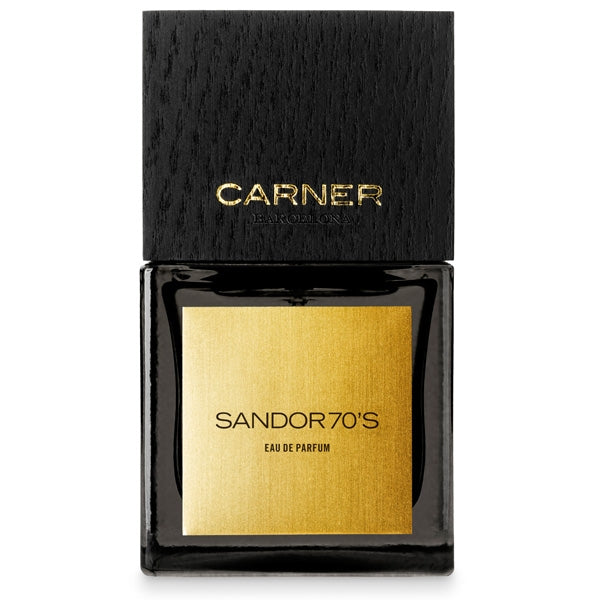 Carner Barcelona - Black Collection - Sandor 70's Parfum mit schwarzem Holzverschluss und goldenem Etikett vor weißem Hintergrund