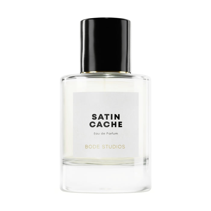 Bodé Studios - Satin Cache Parfumflakon mit klarem Glas und schlichtem Etikett vor weißem Hintergrund