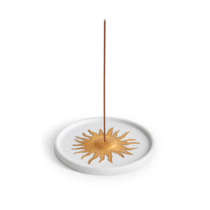 L'Objet - Soleil Incense Holder aus Porzellan mit handbemalter Sonnendekoration in 24 Karat Gold