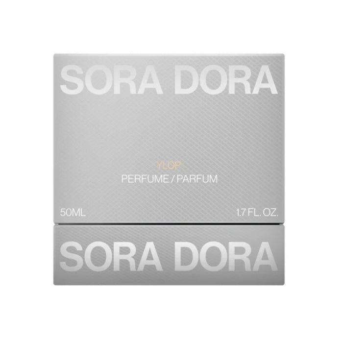 Sora Dora - White Collection - Ylop Parfümverpackung in hellem Grau mit schlichter, moderner Schriftgestaltung